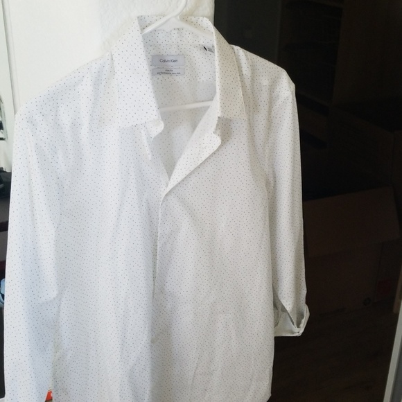 Express button down sim fit - Picture 2 of 4